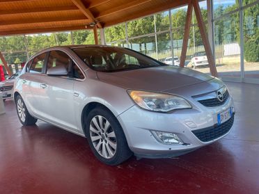 Opel Astra 1.7 CDTI 110CV 5 porte Cosmo