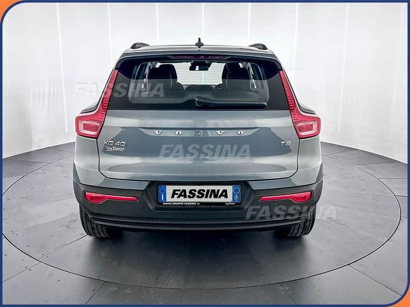 Volvo XC40 XC40 T2 Momentum Core
