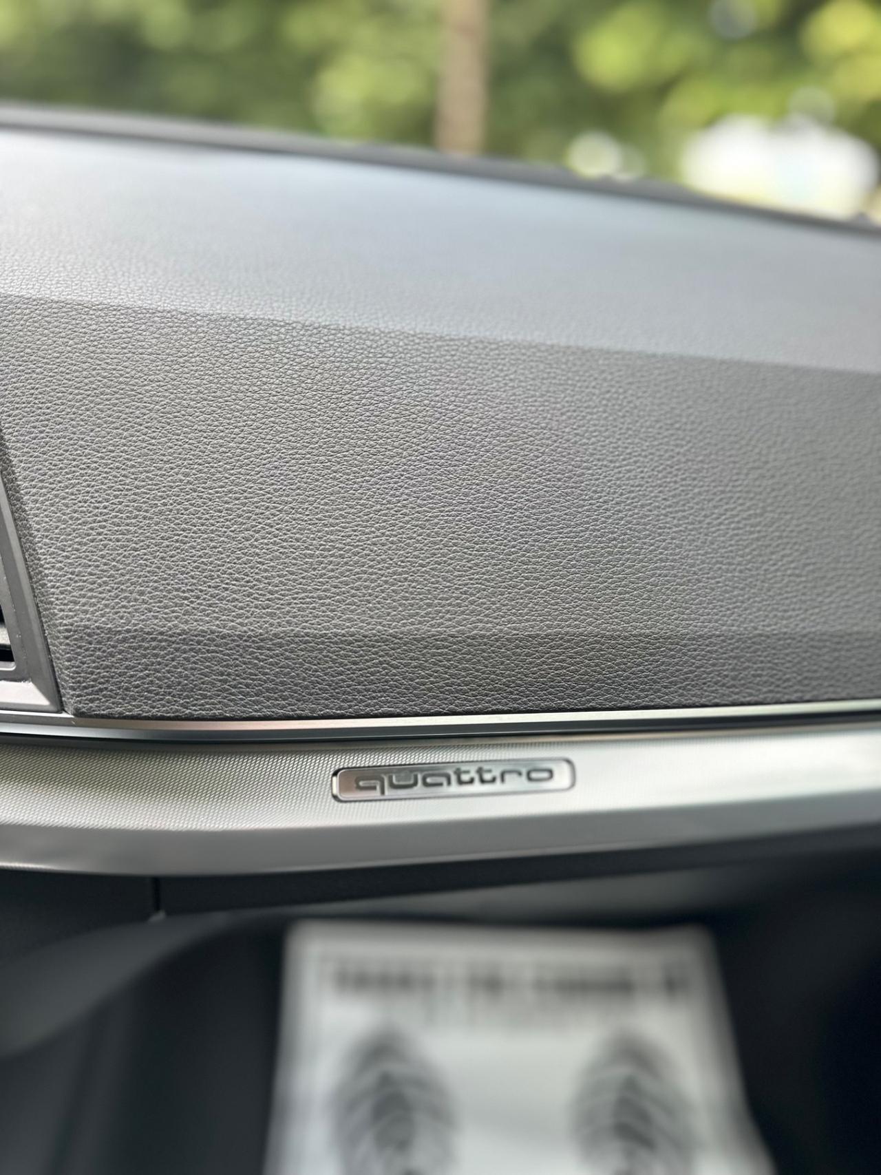 Audi Q5 2.0 TDI quattro S tronic Business