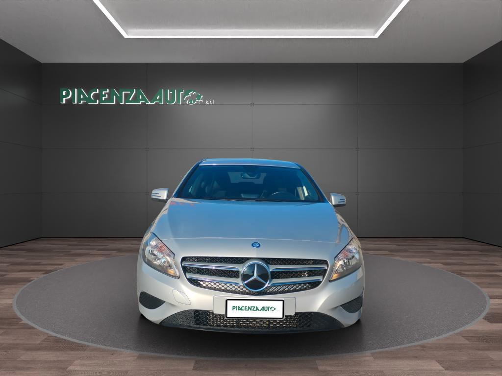 Mercedes Classe A A 180 cdi.SEDILI SPORTIVI.CERCHI 17.BLUETOOTH