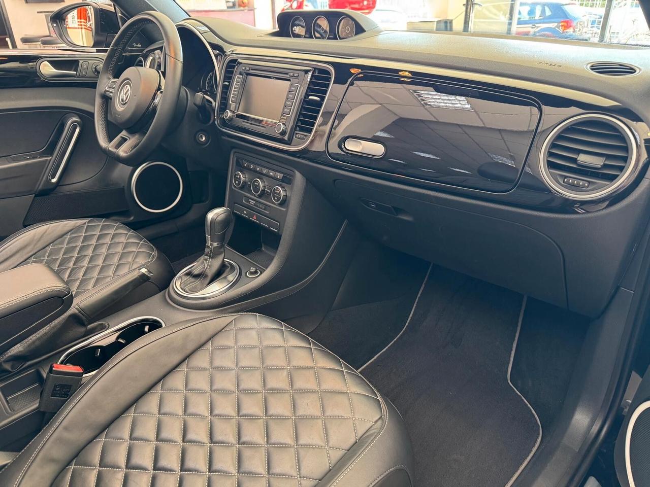 Volkswagen Maggiolino Cabrio 1.4 TSI DSG Sport PARI AL NUOVO PERFETTO TAGLIANDATO