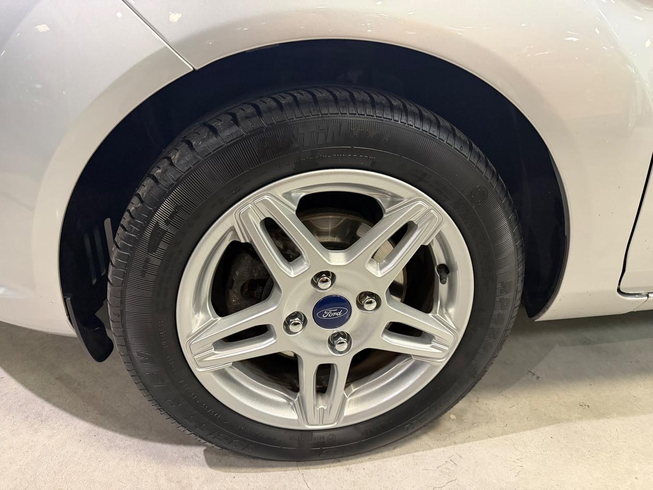 Ford Fiesta 1.0 100CV 5 porte Titanium Neopatentati