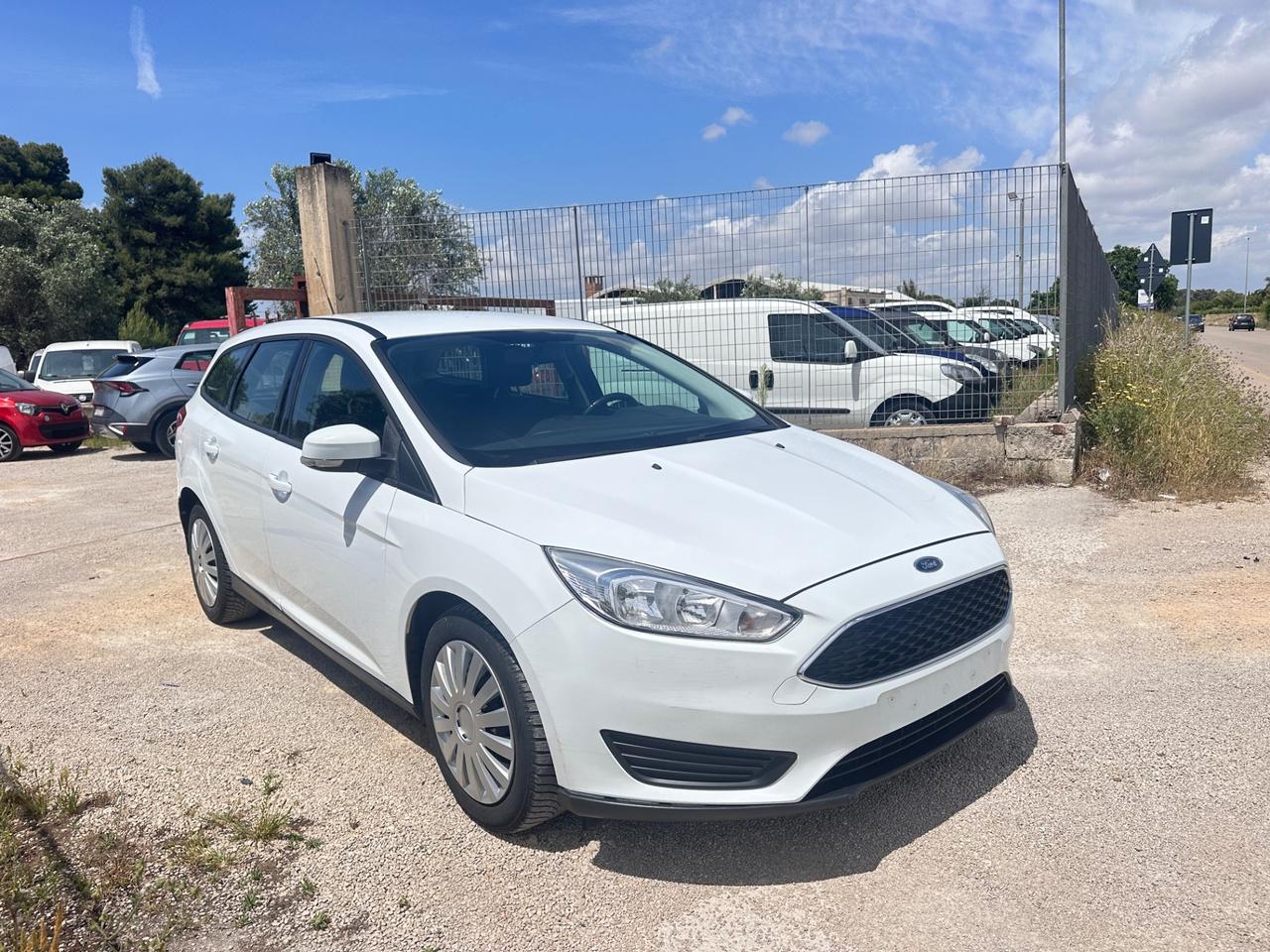 Ford Focus 1.5 TDCi 120 CV Start&Stop Business-2016