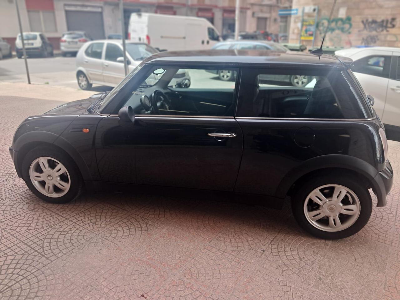 Mini 1.6 16V One de luxe-NEOPATENTATI-Km128000-Euro4290