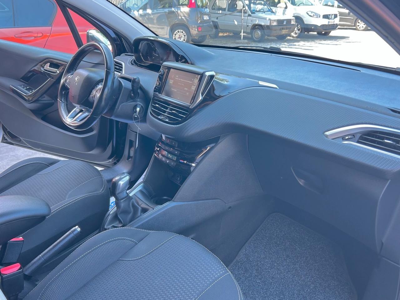 Peugeot 208 BlueHDi 5 porte-UNIPROPRIETARIO