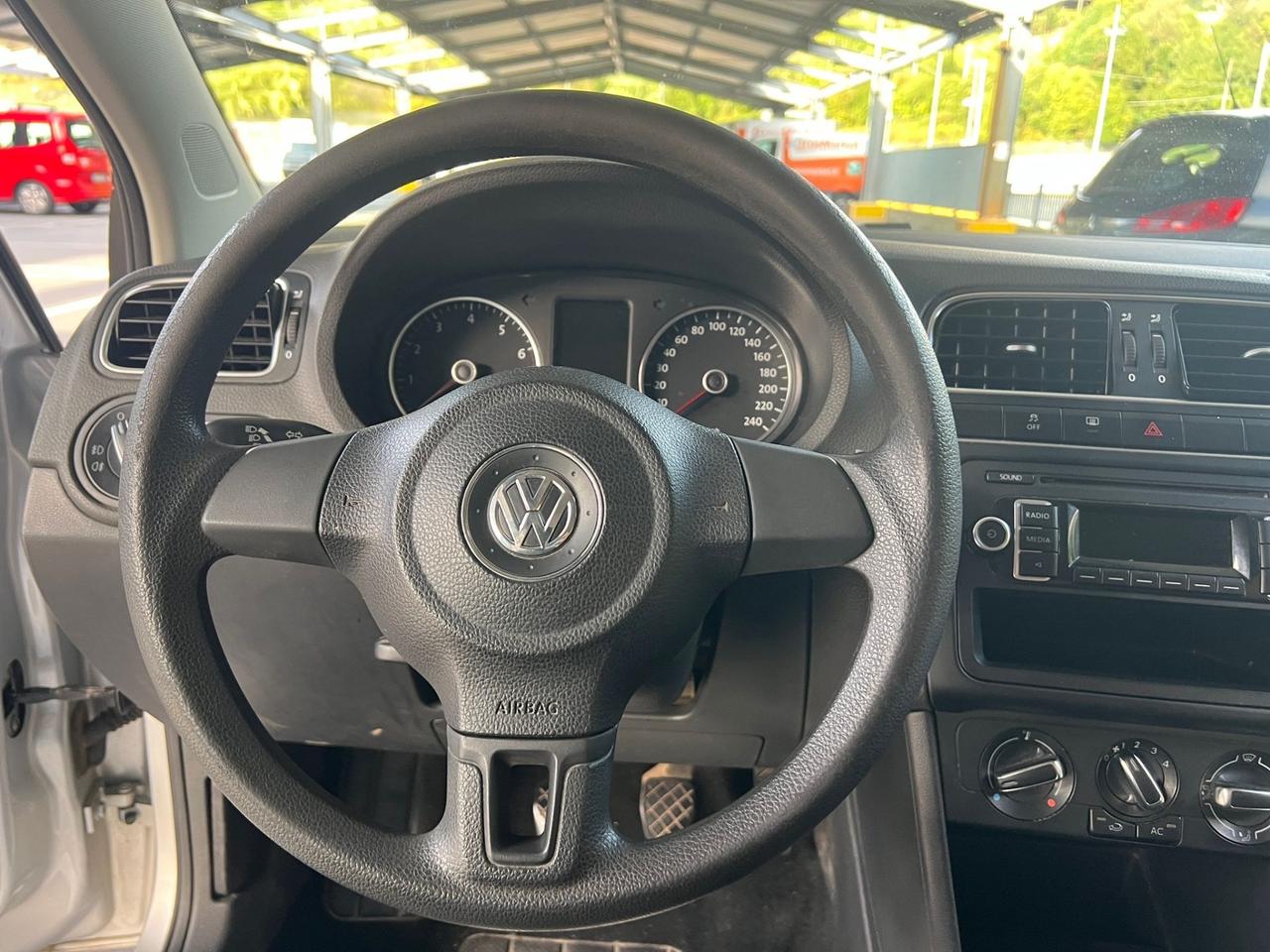 Volkswagen Polo 1.2 TSI UNICO PRO EURO5D 2014
