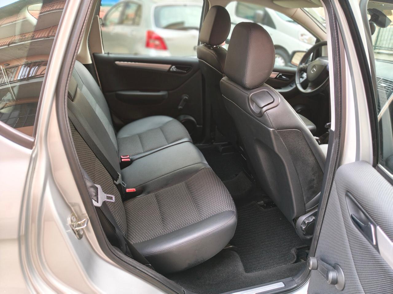 Mercedes A 160 CDI BlueEFFICENCY Avantgarde