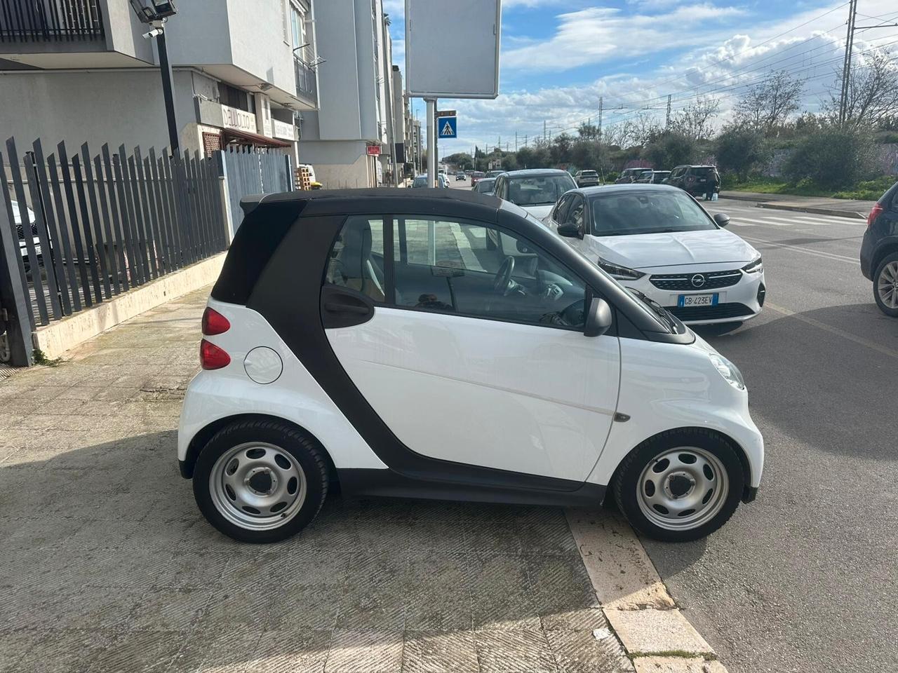 Smart ForTwo 800 40 kW cabrio passion cdi