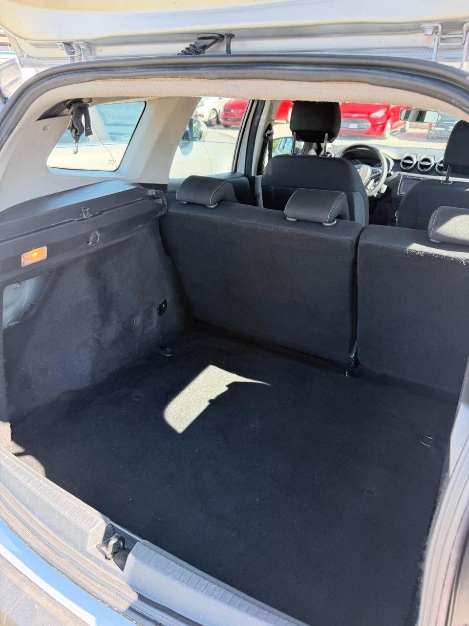Dacia Duster 1.6 SCe 4x2 Prestige