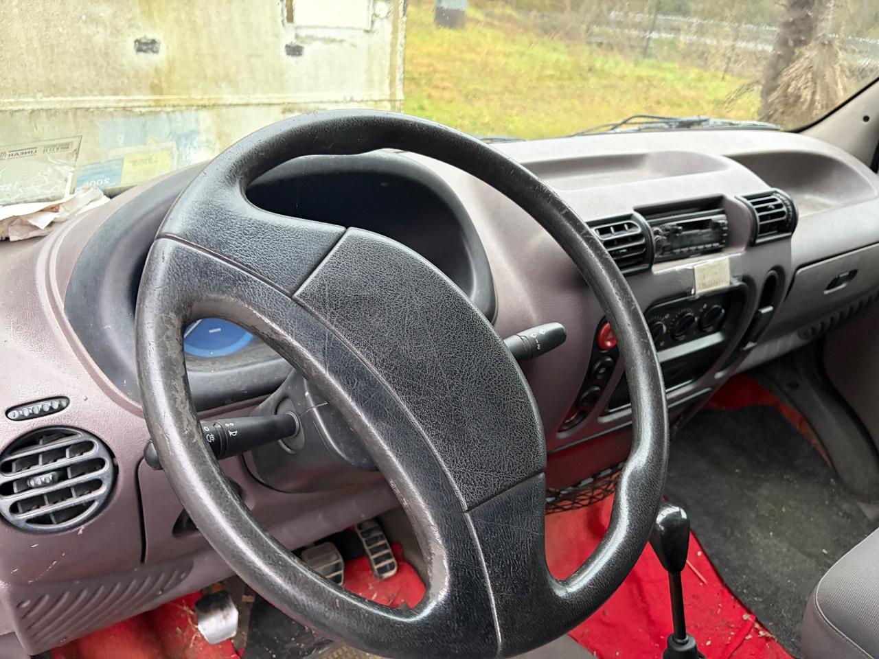 Renault Master T28 2.2 dCi 90cv 9 posti - unico proprietario