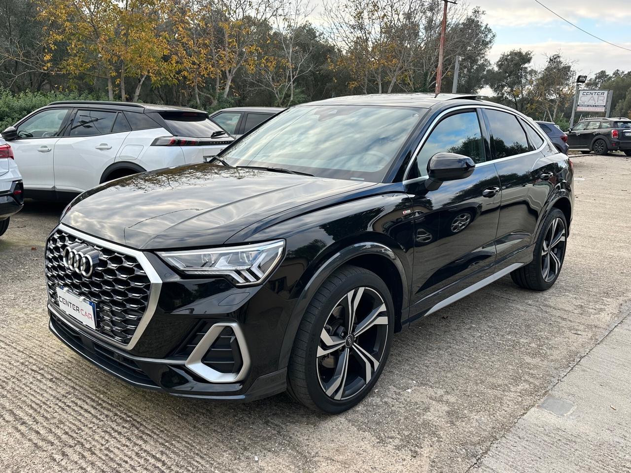 Audi Q3 SPB 40 TDI quattro S tronic Identity Black