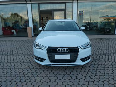 Audi A3 1.6 TDI clean diesel S tronic Ambition OK NEOPATENTATI