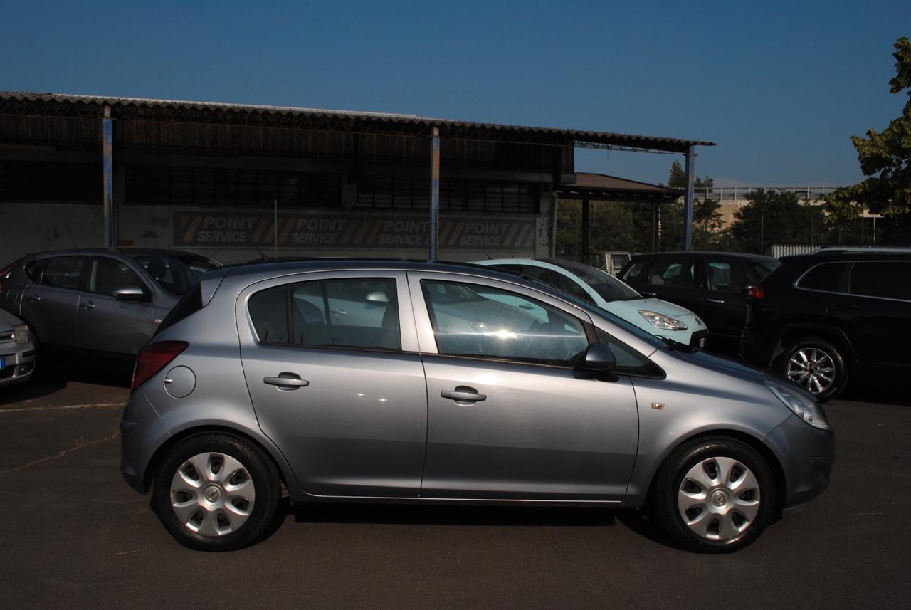 OPEL CORSA 1.2 80 CV OK NEOPATENTATI