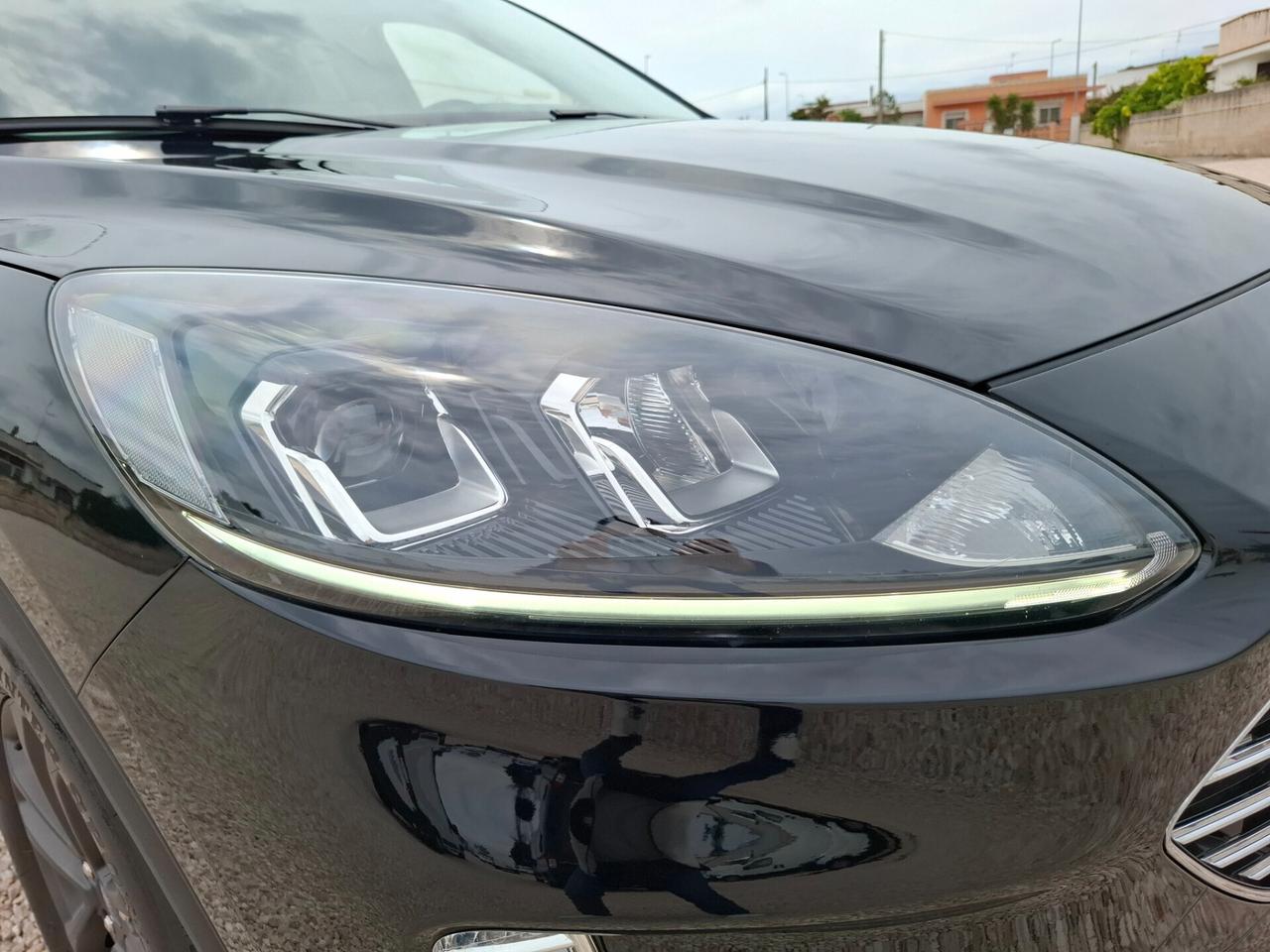 Ford Kuga 1.5 -120 CV-TITANIUM *LED-NAVY-VIRTUAL*