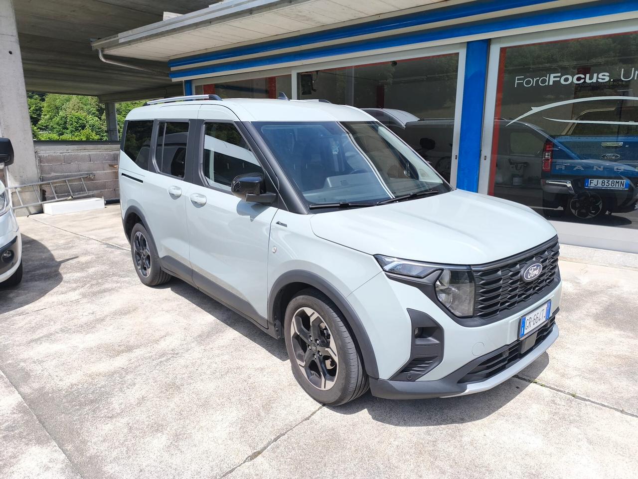 Ford Tourneo Courier 1.0 EcoBoost Active