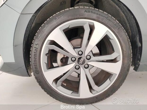 Audi A1 citycarver 30 TFSI Admired
