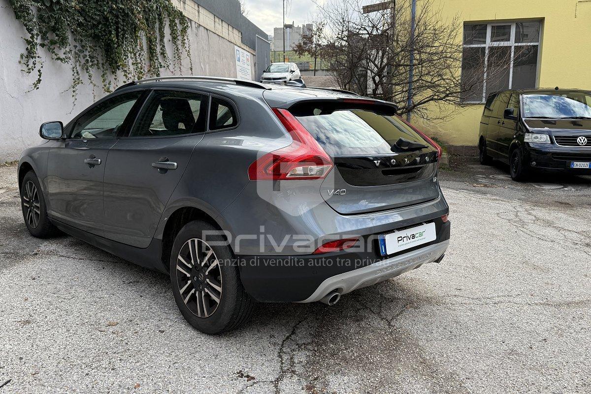 VOLVO V40 Cross Country D2 Geartronic Style Plus