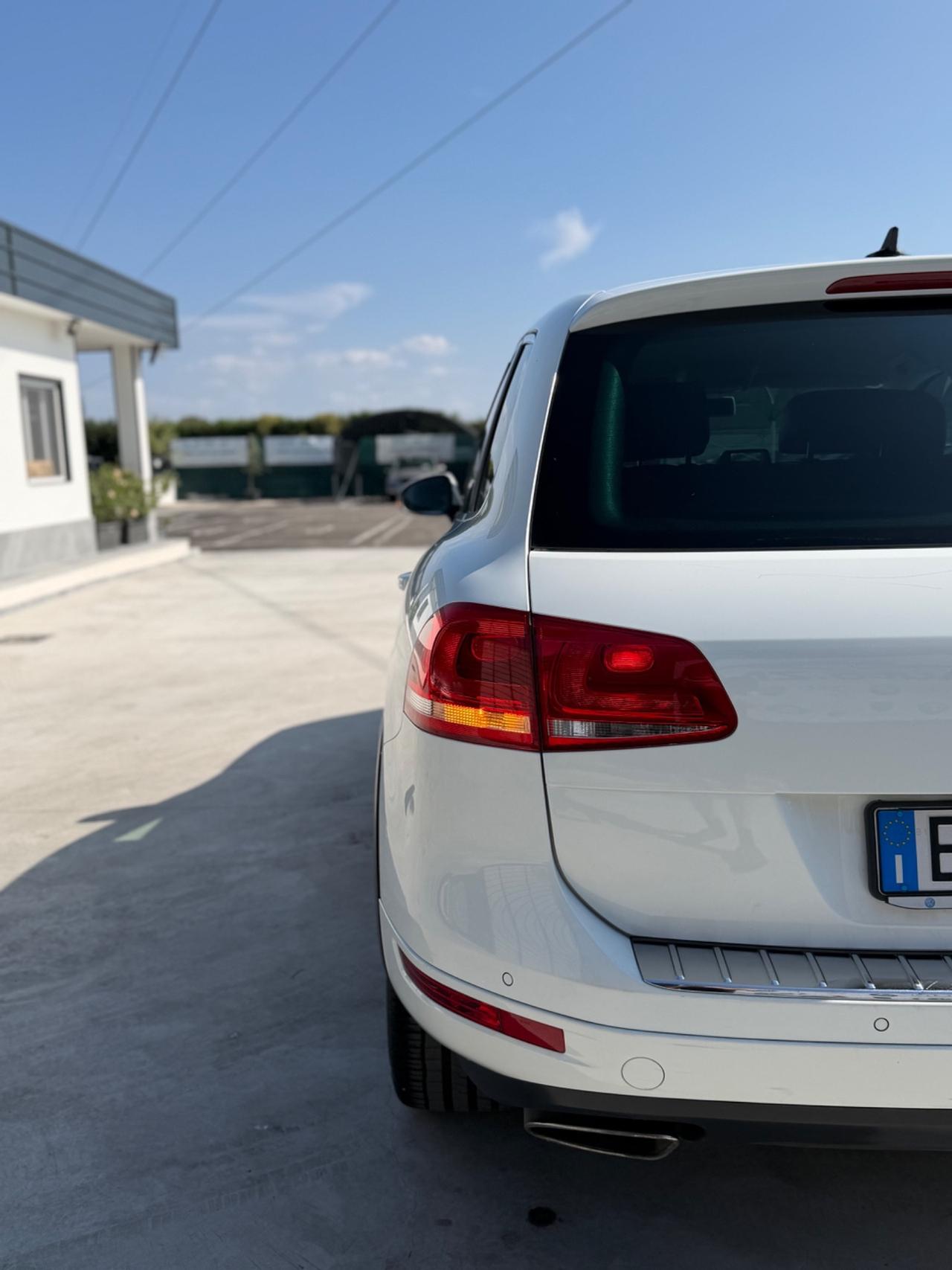 Volkswagen Touareg 3.0 TDI 245 CV tiptronic BlueMotion Techn. Executive