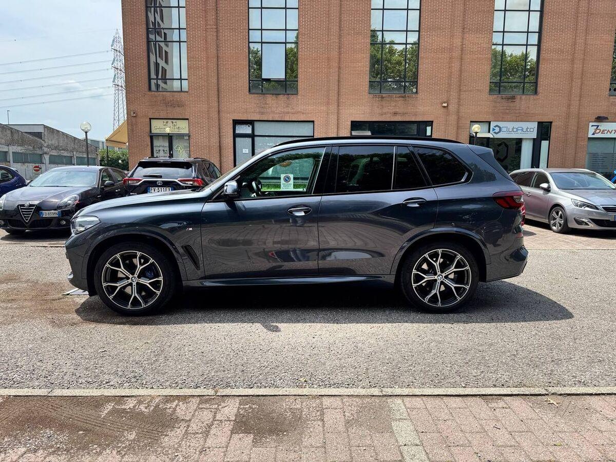 BMW X5 Xdrive30d mhev 48V Msport auto