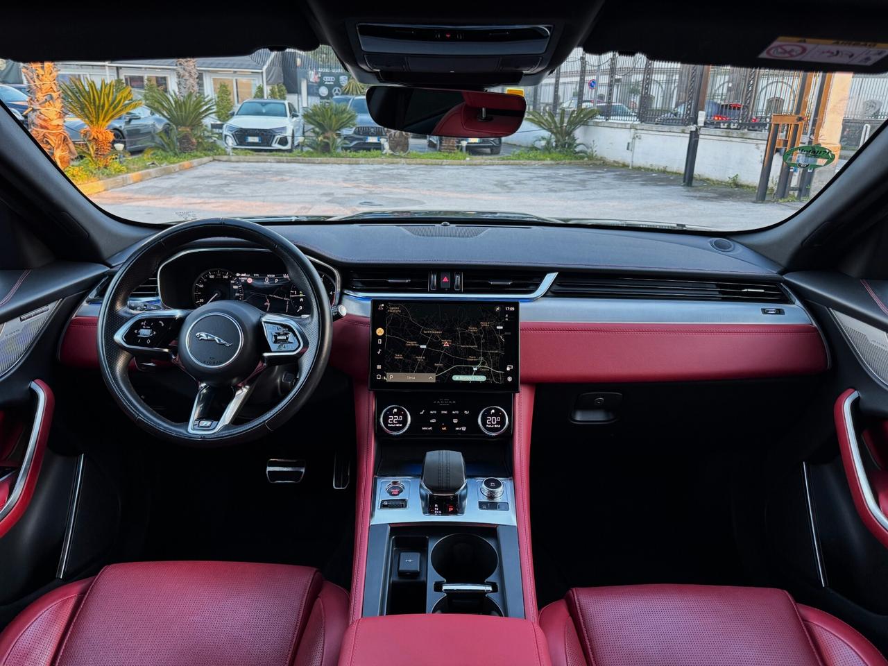 Jaguar F-Pace 2.0d i4 MHEV R-Dynamic SE 204CV