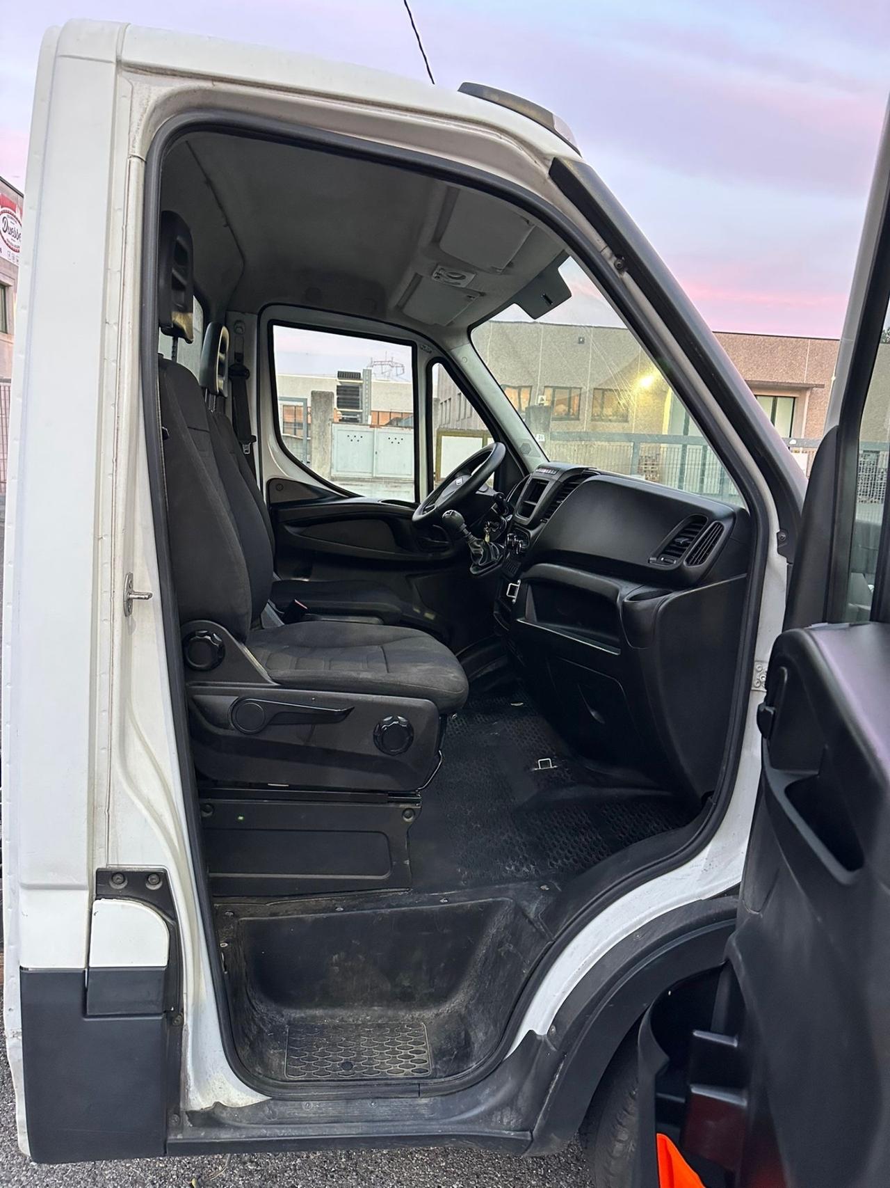 Iveco a telaio motore da rivedere