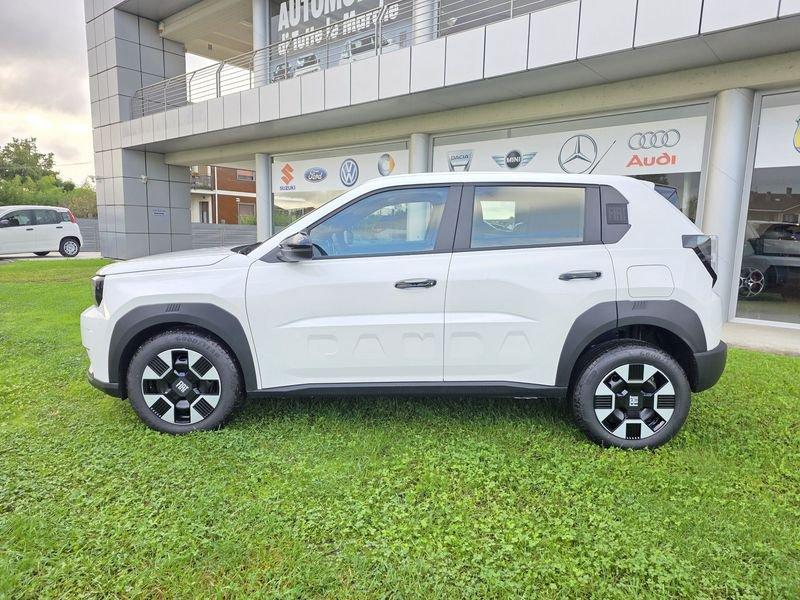 FIAT Grande Panda Hybrid Hybrid Icon con Bonus Easy Go'