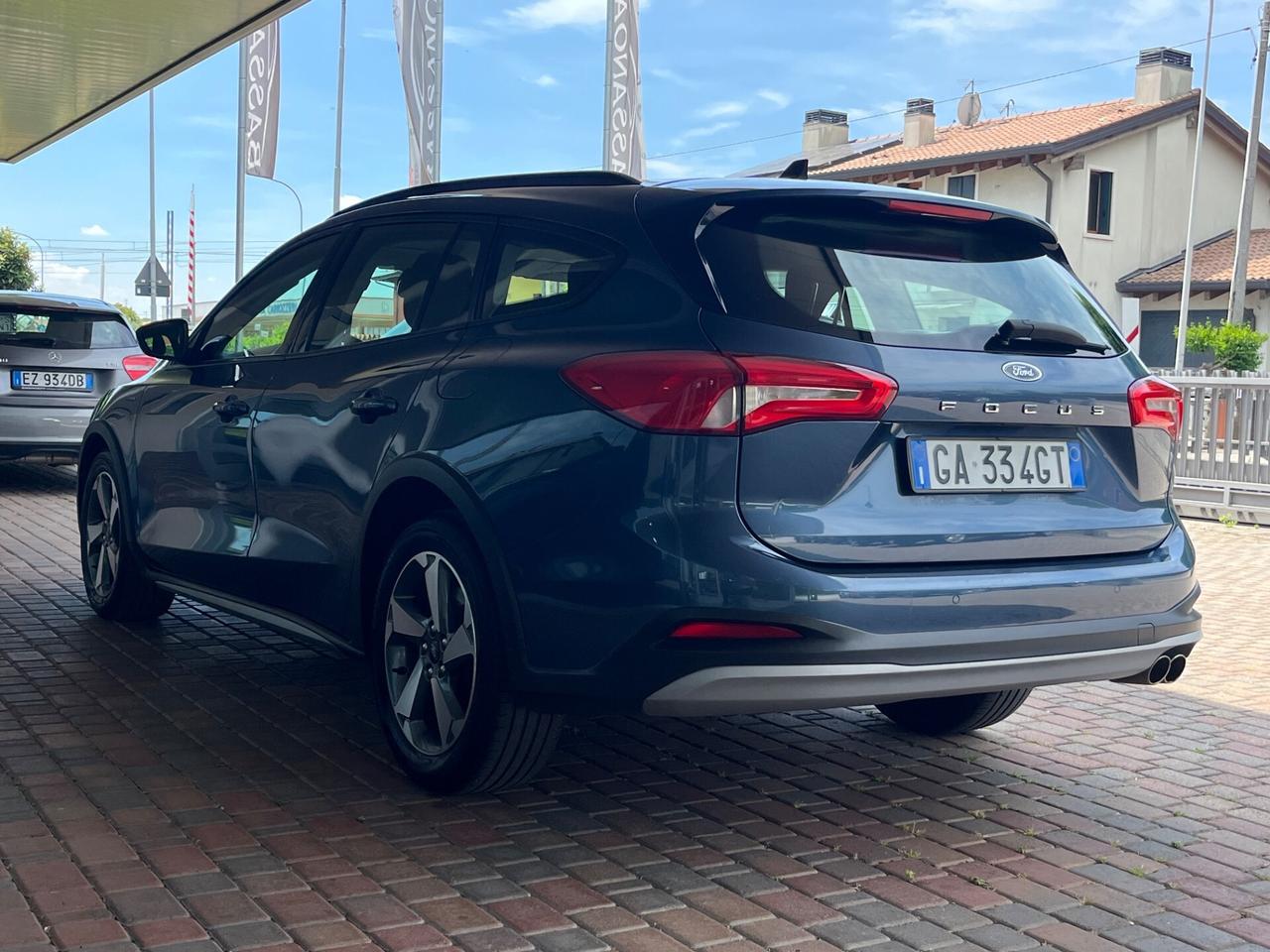 Ford Focus SW 1.5 ecoblue ST-Line 2020 !!