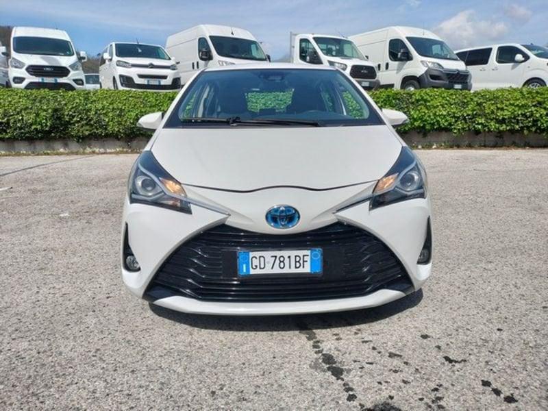 Toyota Yaris Hybrid Business