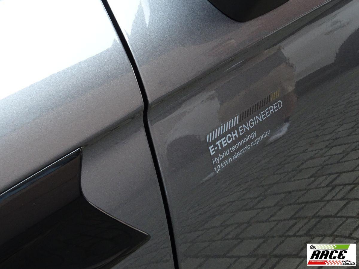 RENAULT - Clio - Full Hybrid E-Tech 145 CV Engineer.