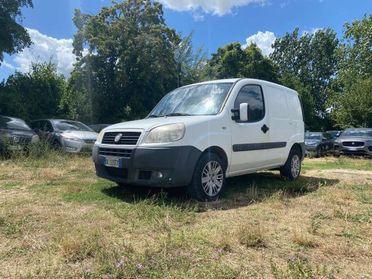 Fiat Doblo 1.9 mjt * Autocarro 2 Posti *