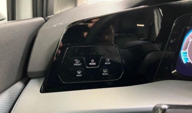 Volkswagen Golf 8.5 1.5 TSI 115 CV ACT GOAL Led 16" Gancio Cockpit Navi