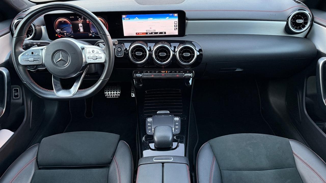 MERCEDES-BENZ CLA 2.0 SHOOTING BRAKE BUSINESS 116 CV - FULL LED, VIRTUAL COCKPIT, NEOPATENTATI