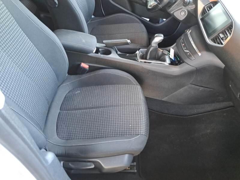 Peugeot 308 BlueHDi 100 S&S SW Business IVA ESPOSTA