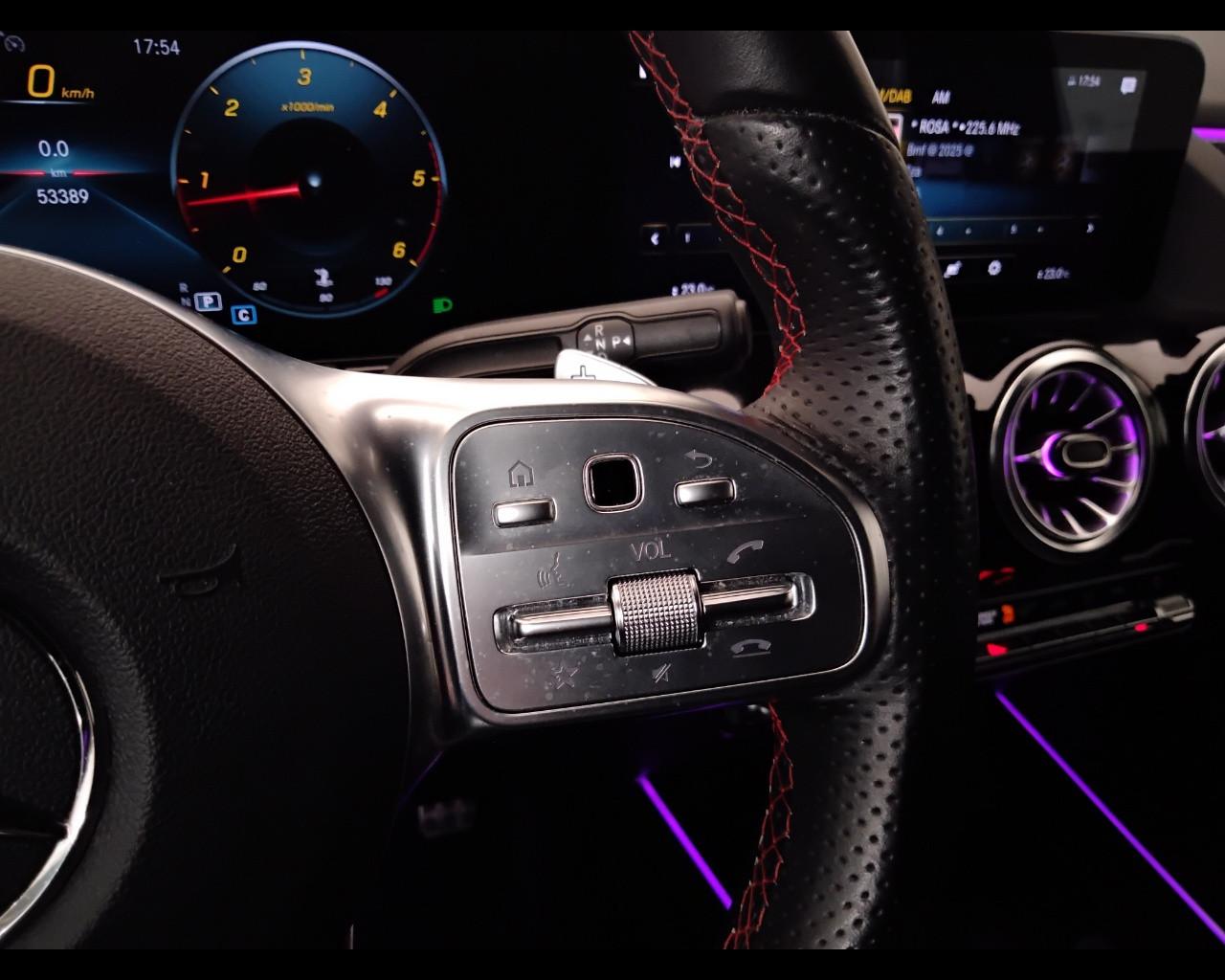 Mercedes-Benz GLA-H247 2020 - GLA 200 d Premium auto