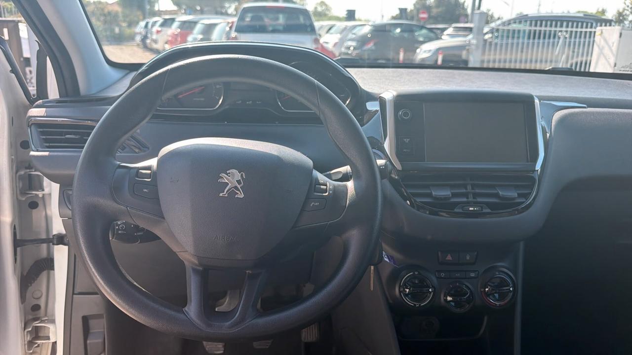 Peugeot 208 1.2 VTi 82 CV 5 porte Access