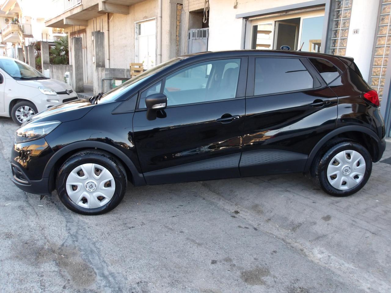 RENAULT CAPTUR 1.5 dci Iconic 90cv