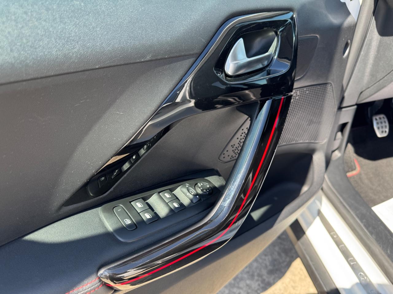 Peugeot 2008 BlueHDi 100 S&S GT Line