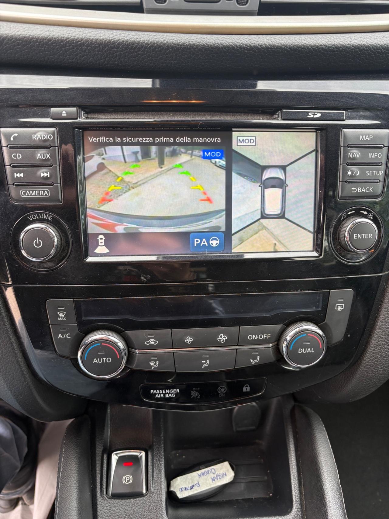 Nissan Qashqai 1.5 dCi Tekna