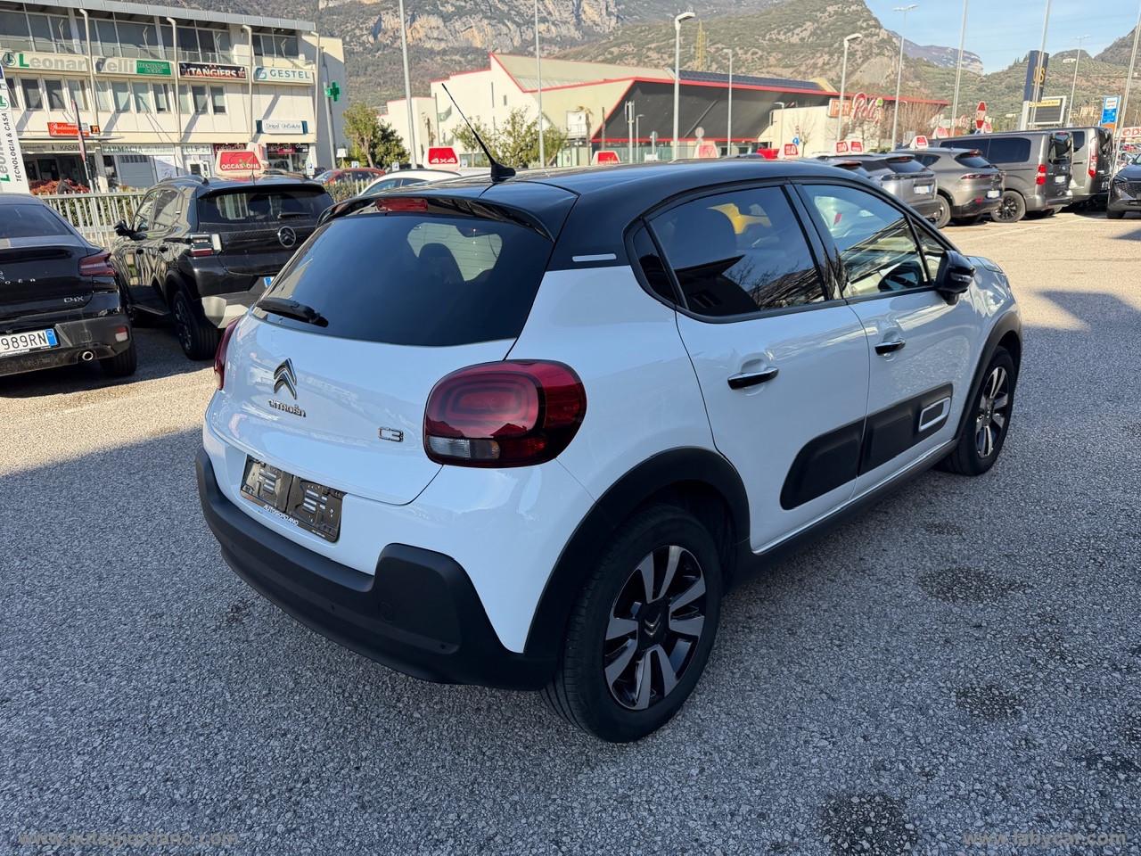 CITROEN C3 PureTech 83 S&S Shine VETRI OSCURATI - RETRO CAMERA - CLIMA AUTOMATICO