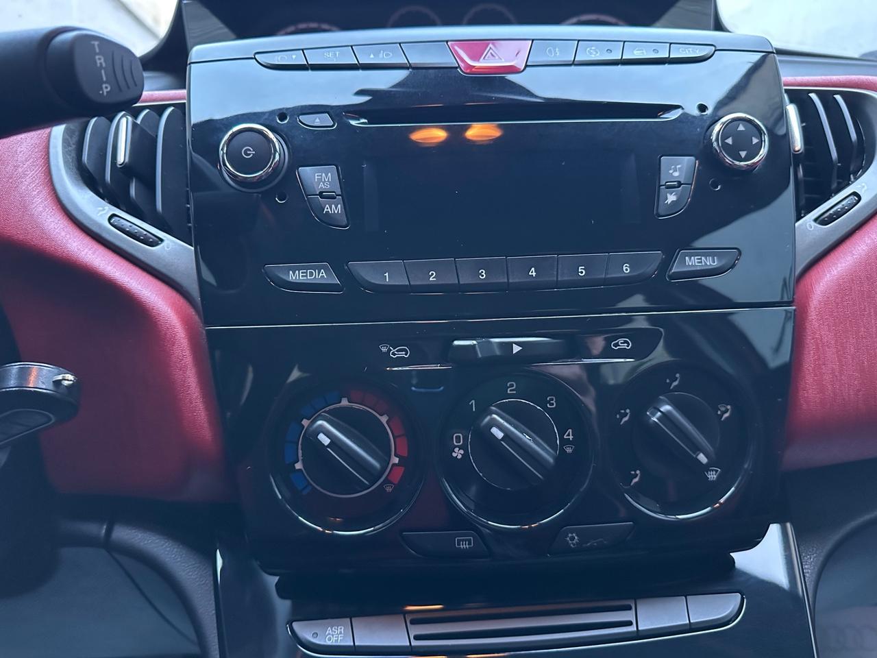 Lancia Ypsilon 1.3 MJT 16V 95 CV 5 porte S&S Elefantino