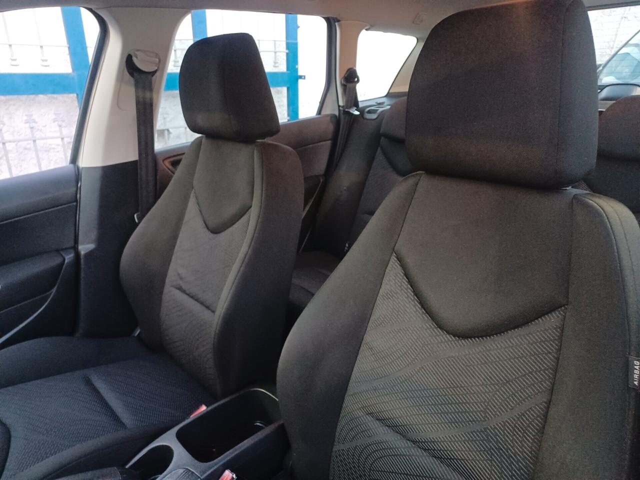 Peugeot 308 1.6 HDi ANNO 2013