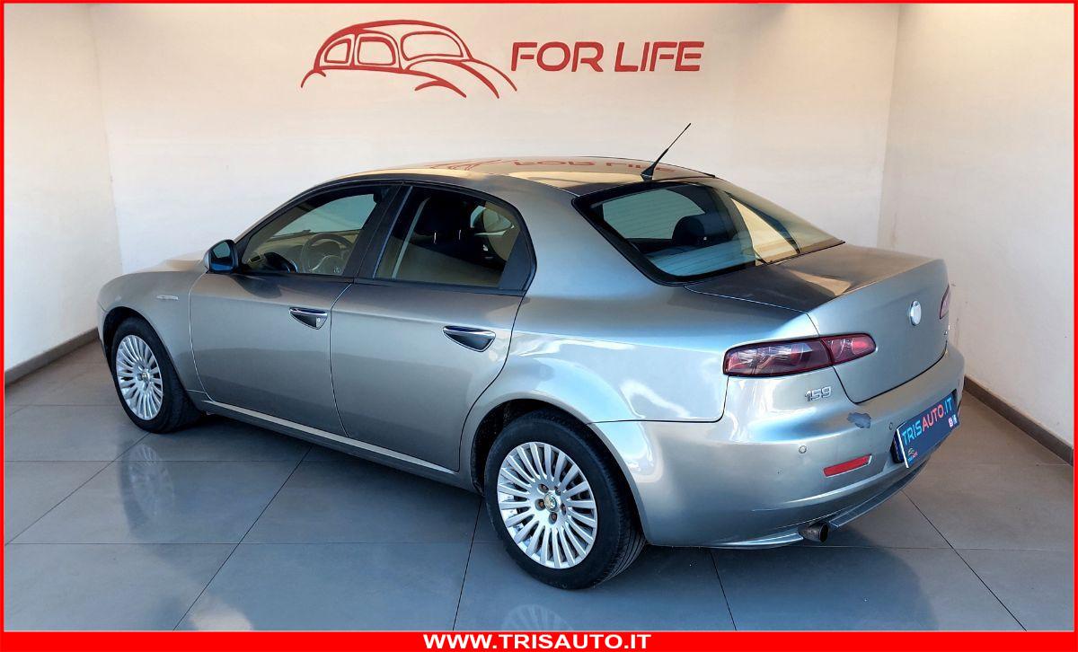 ALFA ROMEO 159 1.9 Jtdm Distinctive