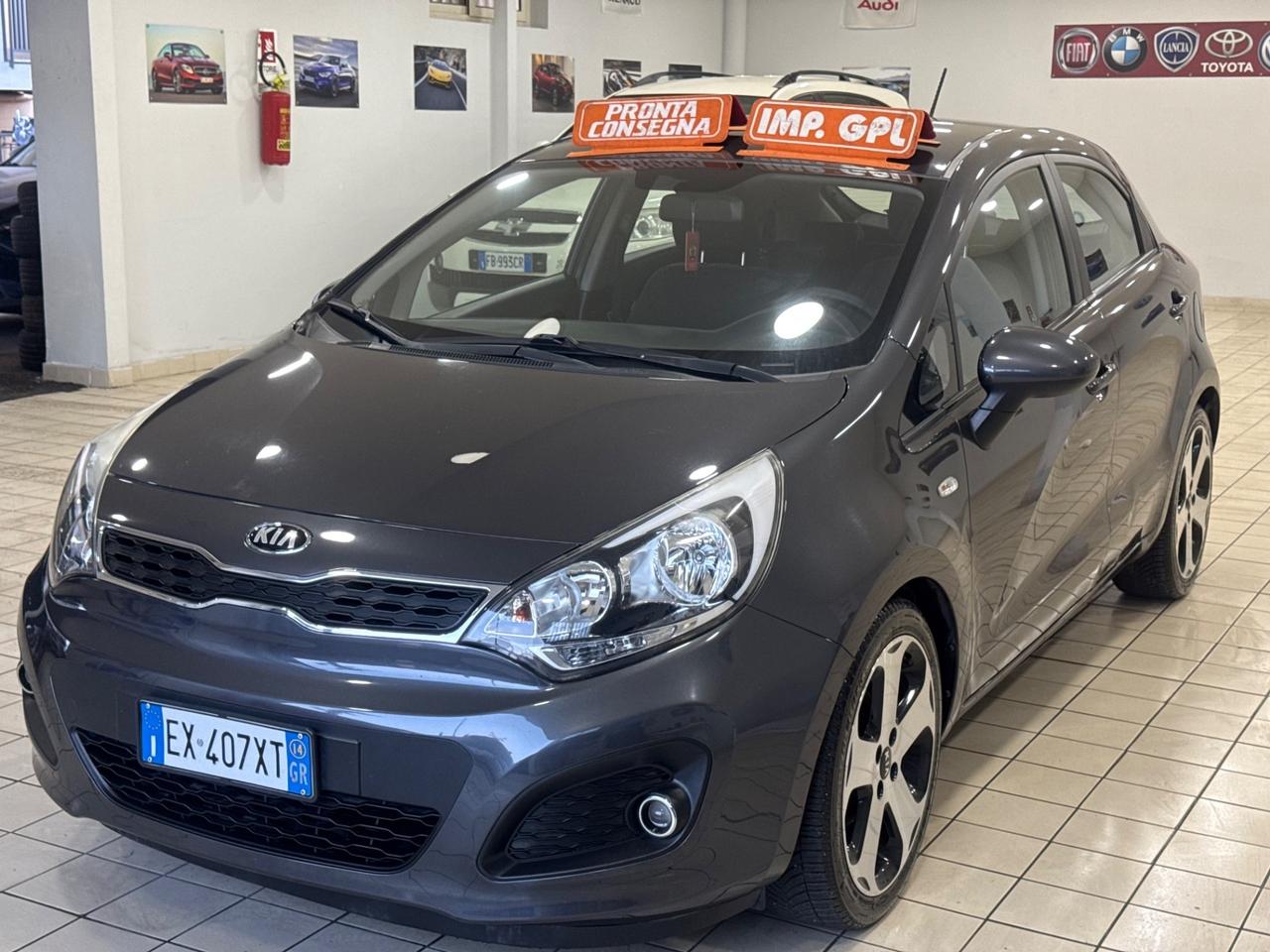 Kia Rio 1.2 gpl 2015 Full optional