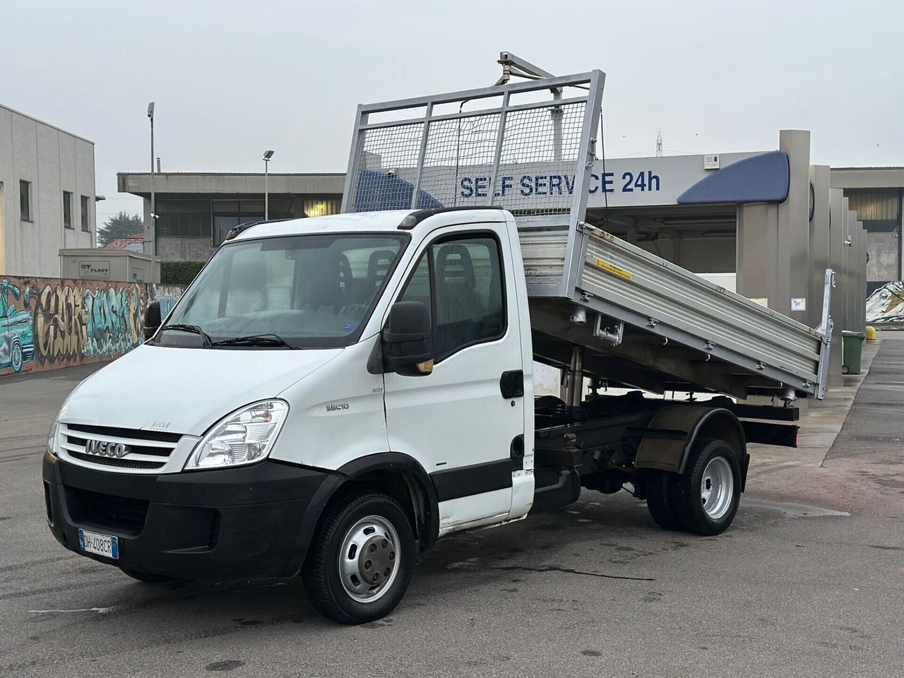 Iveco Dailly Ribalabile