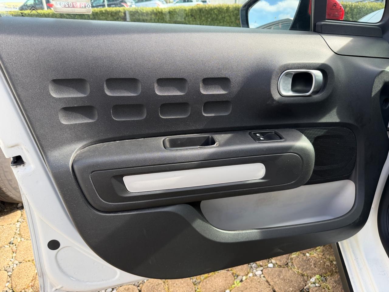 Citroen C3 PureTech 82 Shine