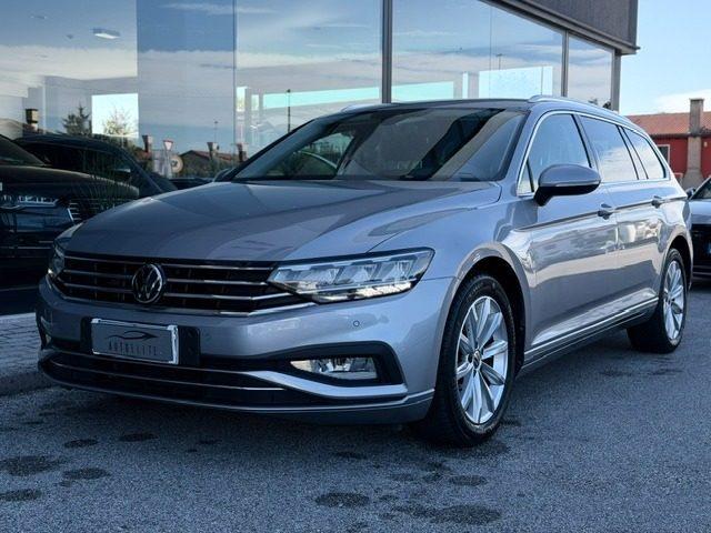 VOLKSWAGEN Passat Variant 2.0 TDI SCR EVO DSG Business