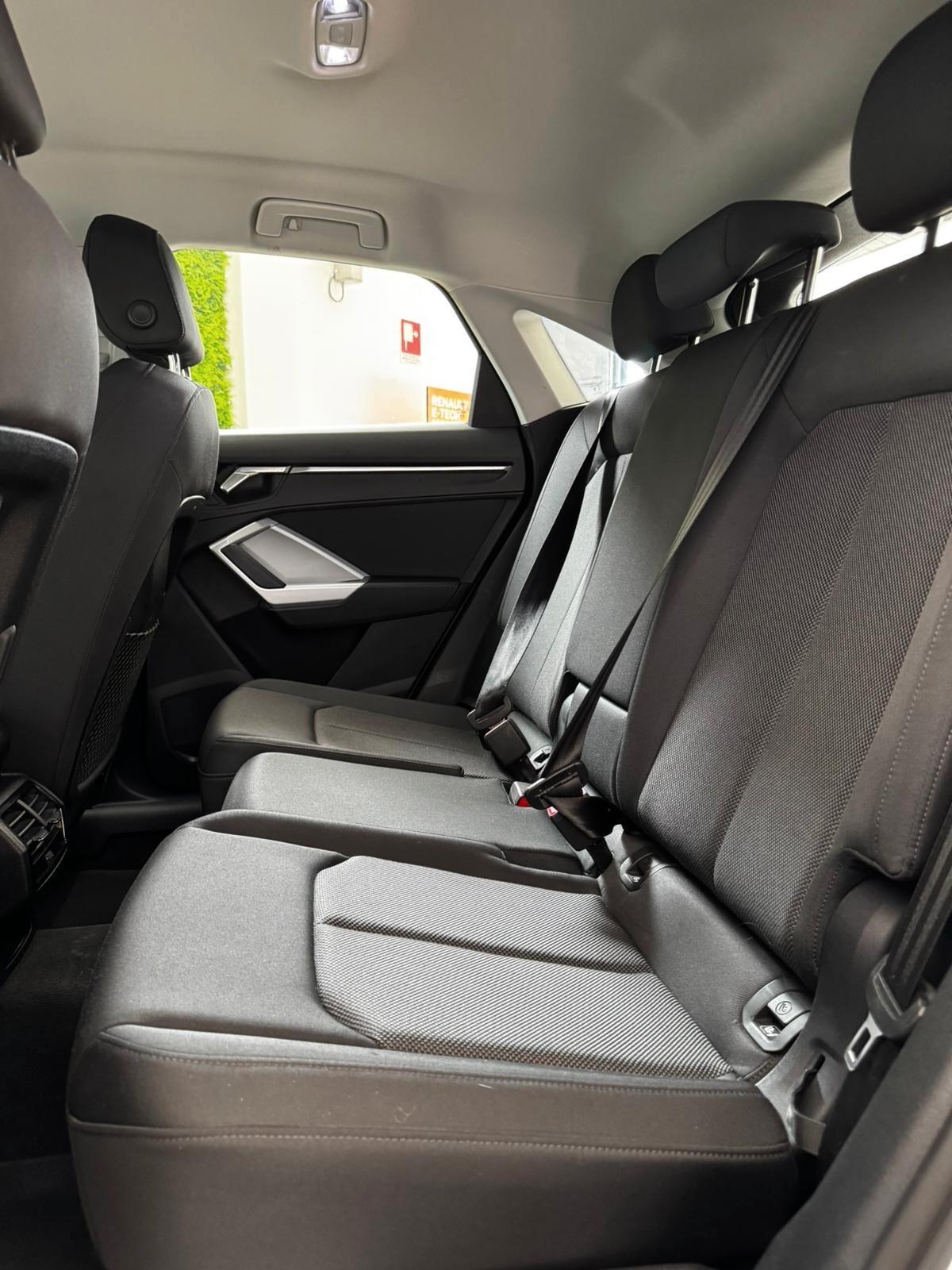 Audi Q3 35 TDI S tronic line edition