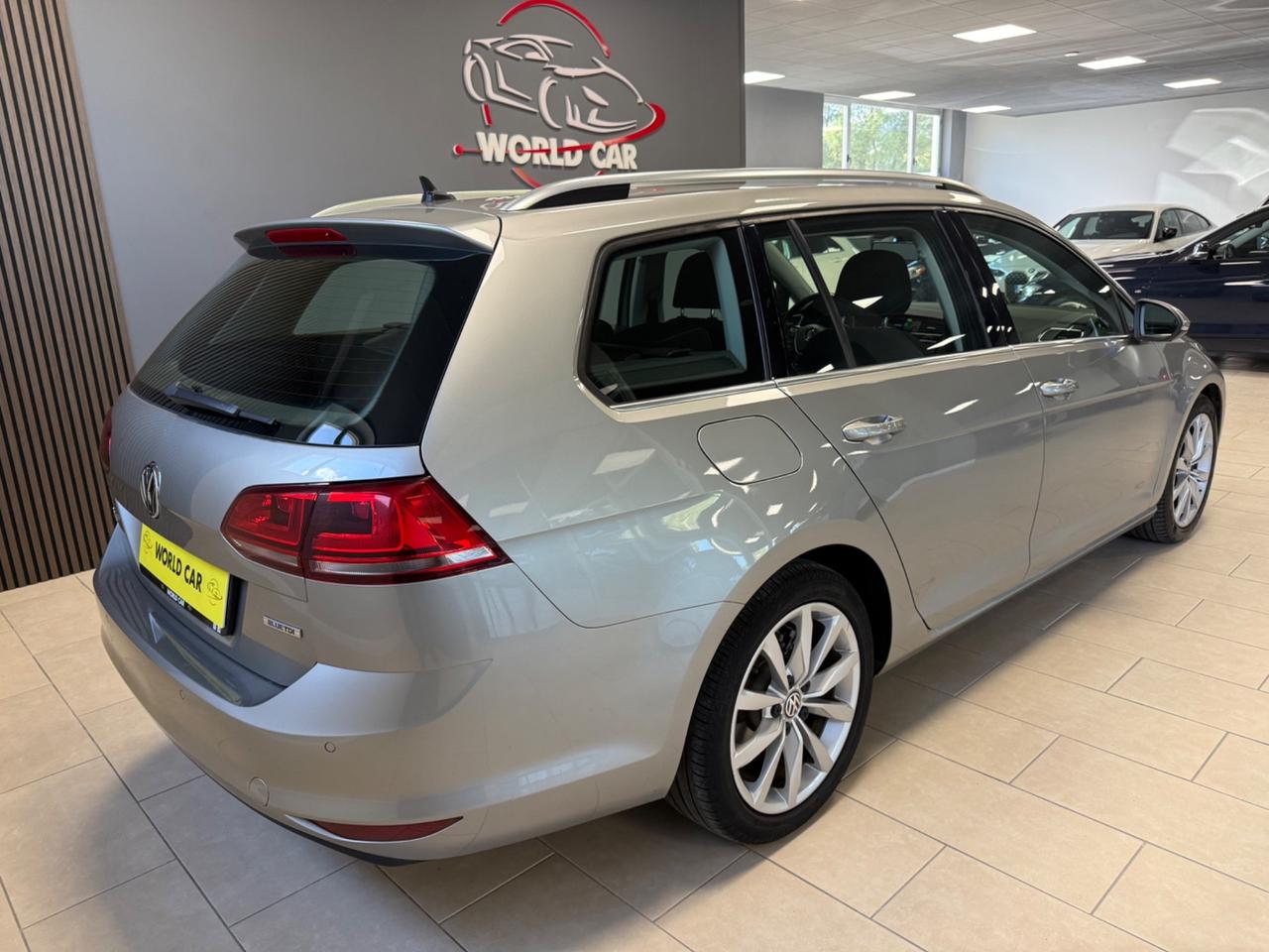 Volkswagen Golf Variant Business 1.6 TDI 110 CV Highline BMT