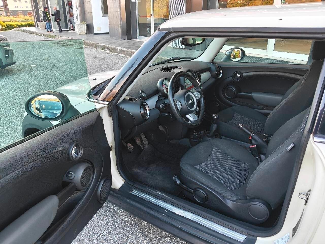 MINI Mini 3ª serie (R56) Mini 1.4 16V One Chili