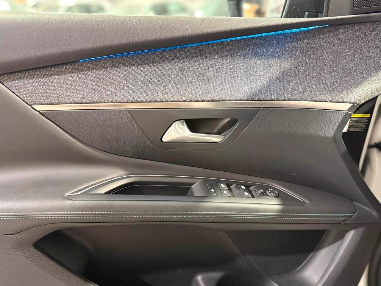 Peugeot 3008 Allure 1.5 BlueHDI 130cv 2020